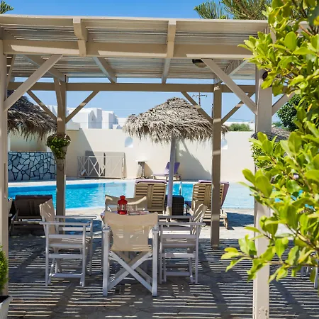 Rena Aparthotel *